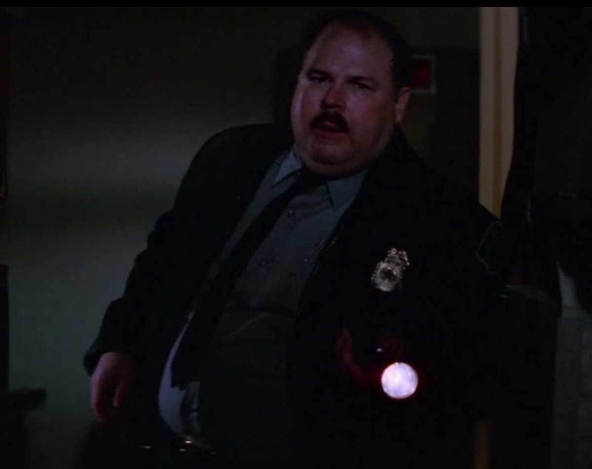 HMHSecurity's tweet image. Just finished up my round checks. I don’t see anything here. I think I’m gonna sneak outta here and get Burger King while no one sees me. I’ll leave the doors unlocked for you Karen