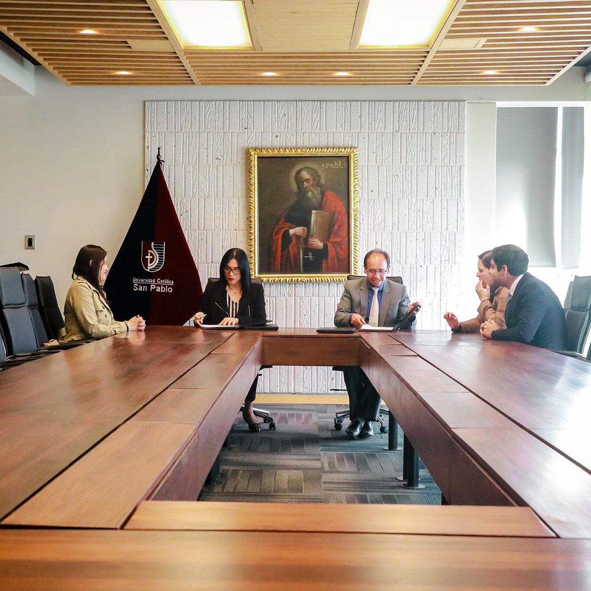 #ConveniosSanPablo | ¡UCSP y PwC Perú fortalecen su relacionamiento!

La #UCSP renovó y amplió su colaboración con PwCPerú, una de las Big Four mundial en auditoría, consultoría y servicios empresariales.

De este modo, seguimos fortaleciendo alianzas estratégicas.💙

#UCSP