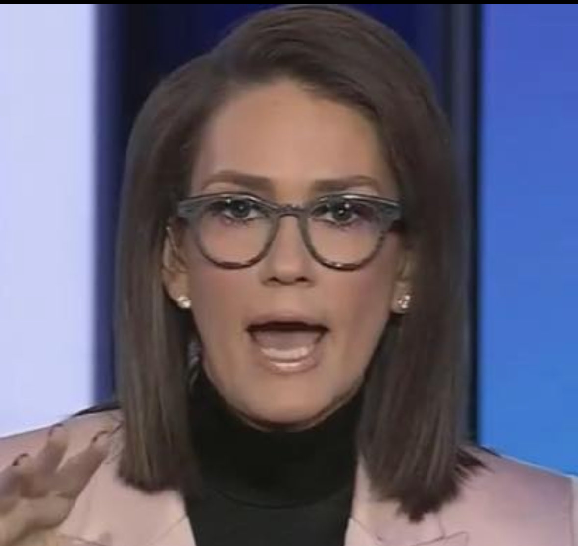 TrumpsHurricane's tweet photo. Who usually turns the channel every time Jessica Tarlov is on ‘The Five’ ?? https://t.co/Ntv9B5Bau6