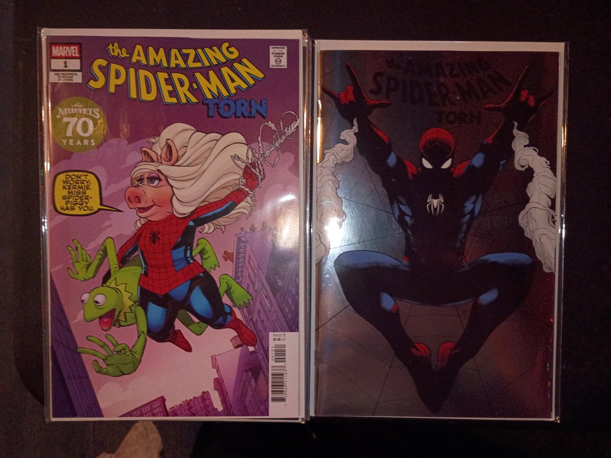Finally got my order from Golden Apple Comics. 
<a href="/straczynski/">J. Michael Straczynski</a> I've waited years to read Peter and MJ written by your hand again. Even if this is a mini, I can't wait to savor every second of your Spidey work again. Amazing first issue, already hooked, just like I knew I'd be.