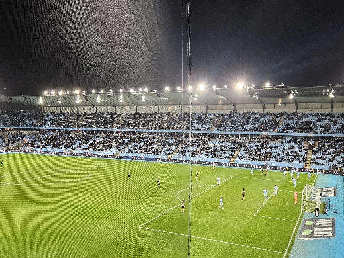 Visst att klockan tickat upp mot 87:e minuten och laget ligger under med två bollar. Men kom igen...