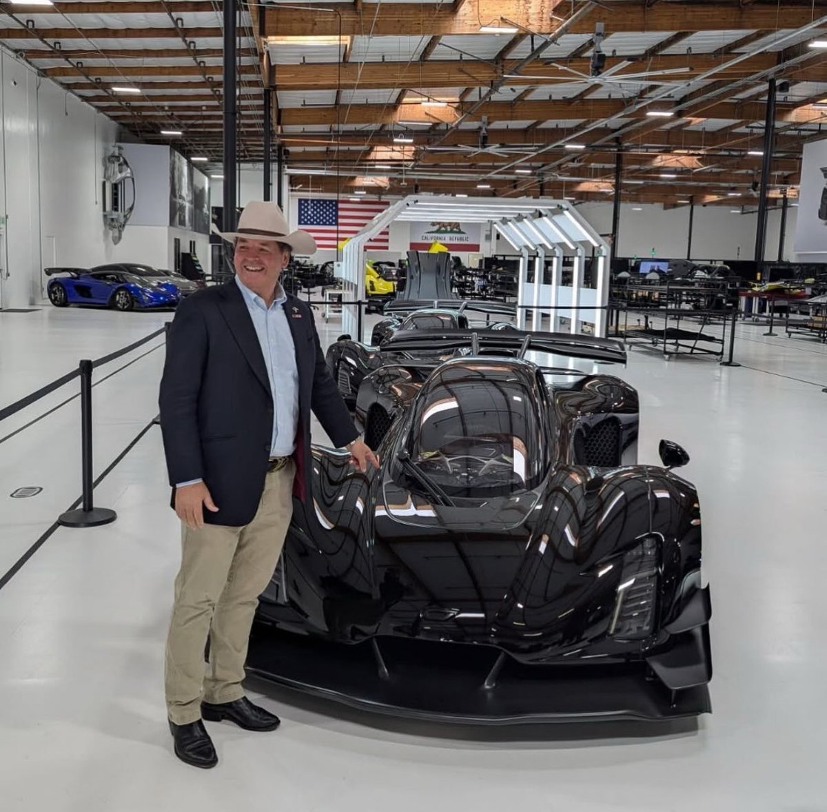 🚀 Missiles in the Morning. Supercars in the Afternoon

Spotlight on California – Divergent  Technologies.

<a href="/MrMichaelSharpe/">Michael Sharpe 🇦🇺🇬🇧🇺🇸</a> <a href="/AUKUSforum/">AUKUS Forum 🇦🇺🇬🇧🇺🇸</a> <a href="/CAISwashington/">Center for American Industrial Strength</a> 

See linkedin.com/posts/additive…