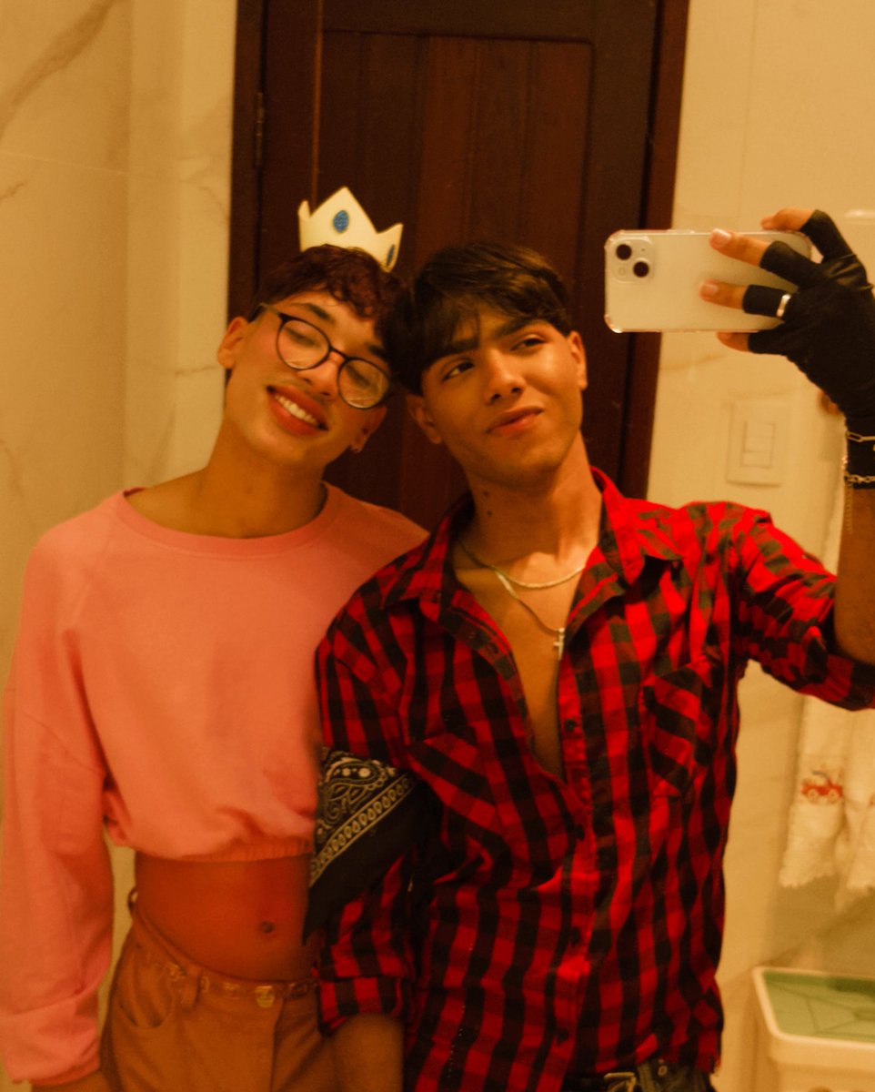 joxoxy's tweet photo. Marshall Lee and Gary Prince🧸 https://t.co/iGFDAAKPCm
