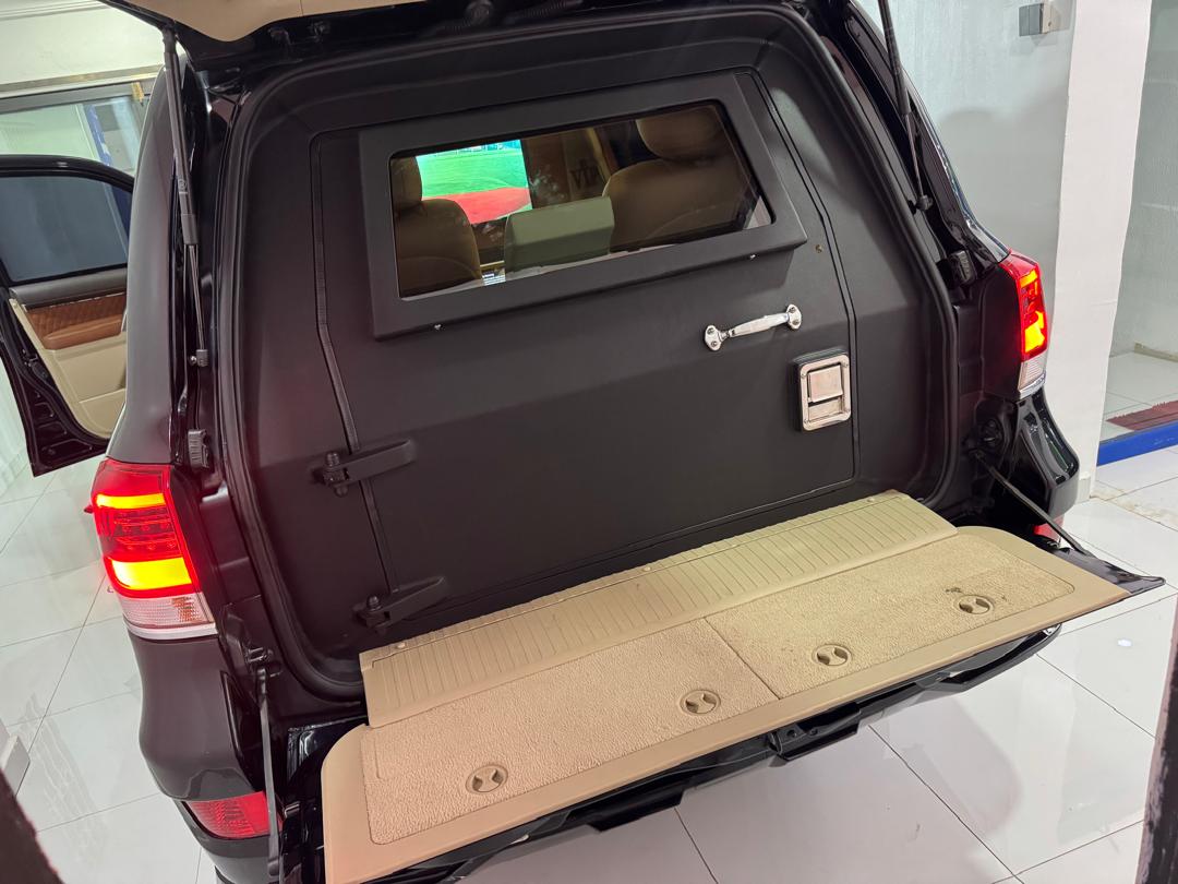 calebautos's tweet photo. 2020
Toyota Landcruiser VIP
Brand-New- Bulletproof
Fully Paid Duty and Euc
#156M
Abuja
📞08169802279 WhatsApp Or DM
Kindly Repost for Customers
#AbujaTwitterCommunity #Lagos Goodnight CT Dangote Imisi Gilmore Opay https://t.co/gqj8pIjoOU