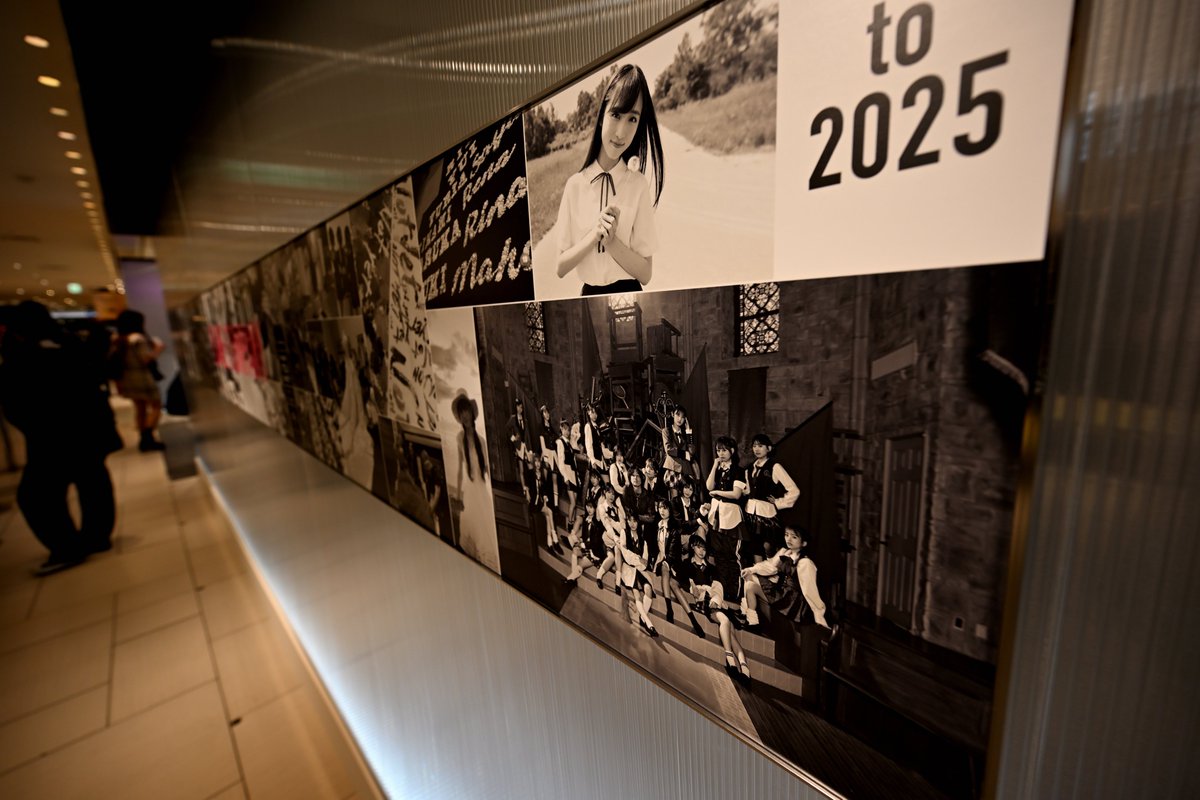 BahamaStreet's tweet photo. ゆいゆいのショーウィンドウ、素敵でした✨
ずっきーのミート矢澤コラボ弁当はSOLD OUT
メルヘンのサンドイッチなどを買って帰りました

#AKB48収穫祭 #小栗有以 #大丸東京店 https://t.co/QRLUH7eqXh