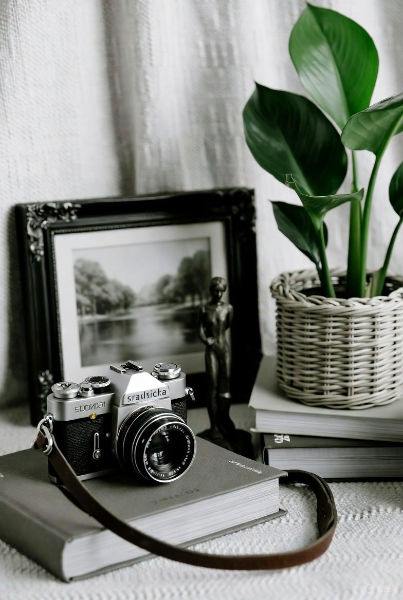 きわめて簡単である 工業風 台の上の鉢 レトロ クリエイティブ