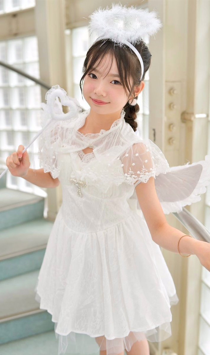 ★REINA★クリームサンプル20個追加分 満天の“星空”をテーマにした限定コレクション「Celestial