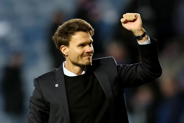 55x1872's tweet photo. @ClydeSSB Far too easy for this man! Bring them on... WATP https://t.co/4dhZdY6Z3H