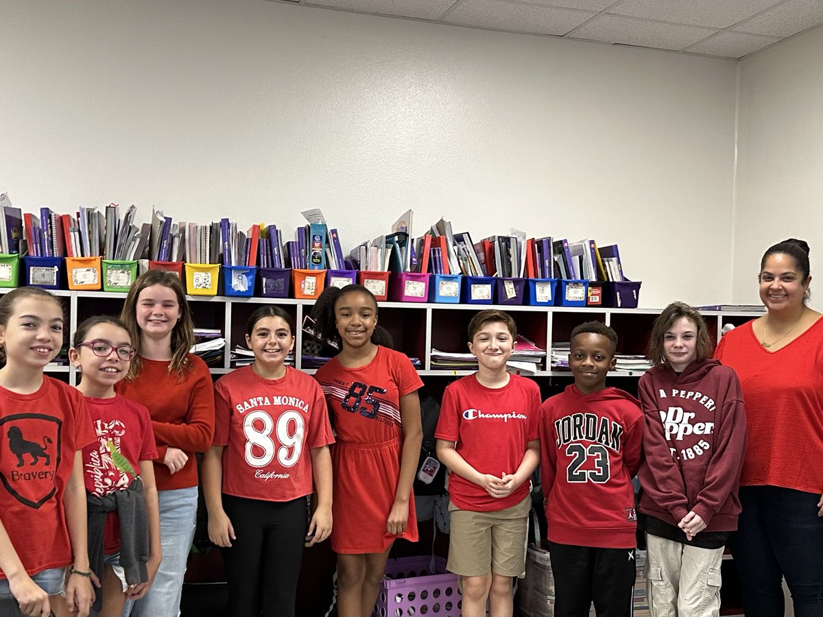 Dillard Street Elementary tweet media