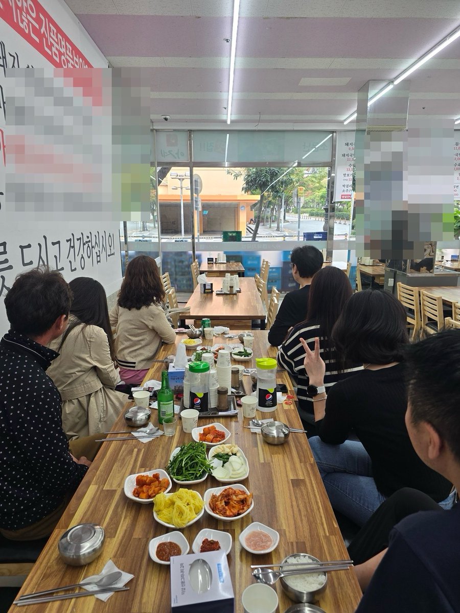 클로이(여),빈센트(남) tweet media