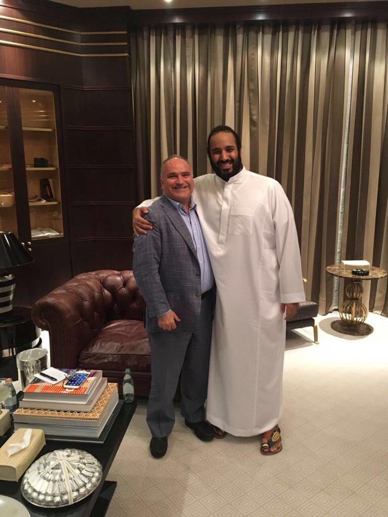 NmRak2's tweet photo. كلٌّ يرى الناس بعين طبعه https://t.co/51fhvpmVfS