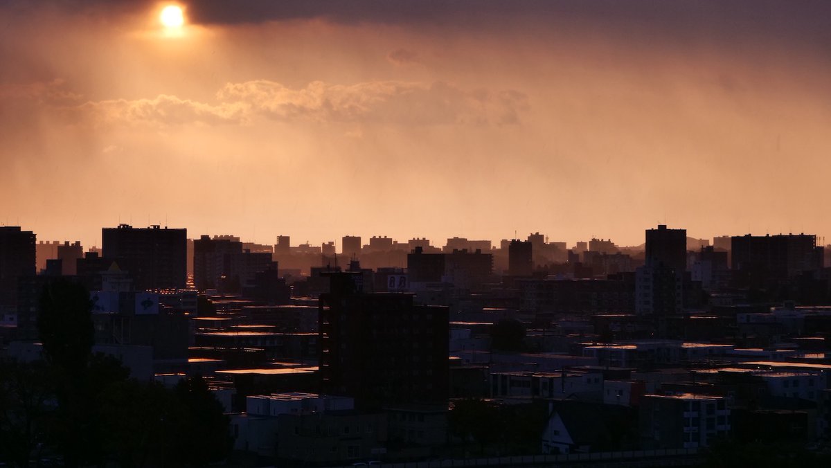 Hikaru_Okushima's tweet image. 6:48:43, Oct. 28, 2025.
#conceptualphotography #lightandform #visualpoetry