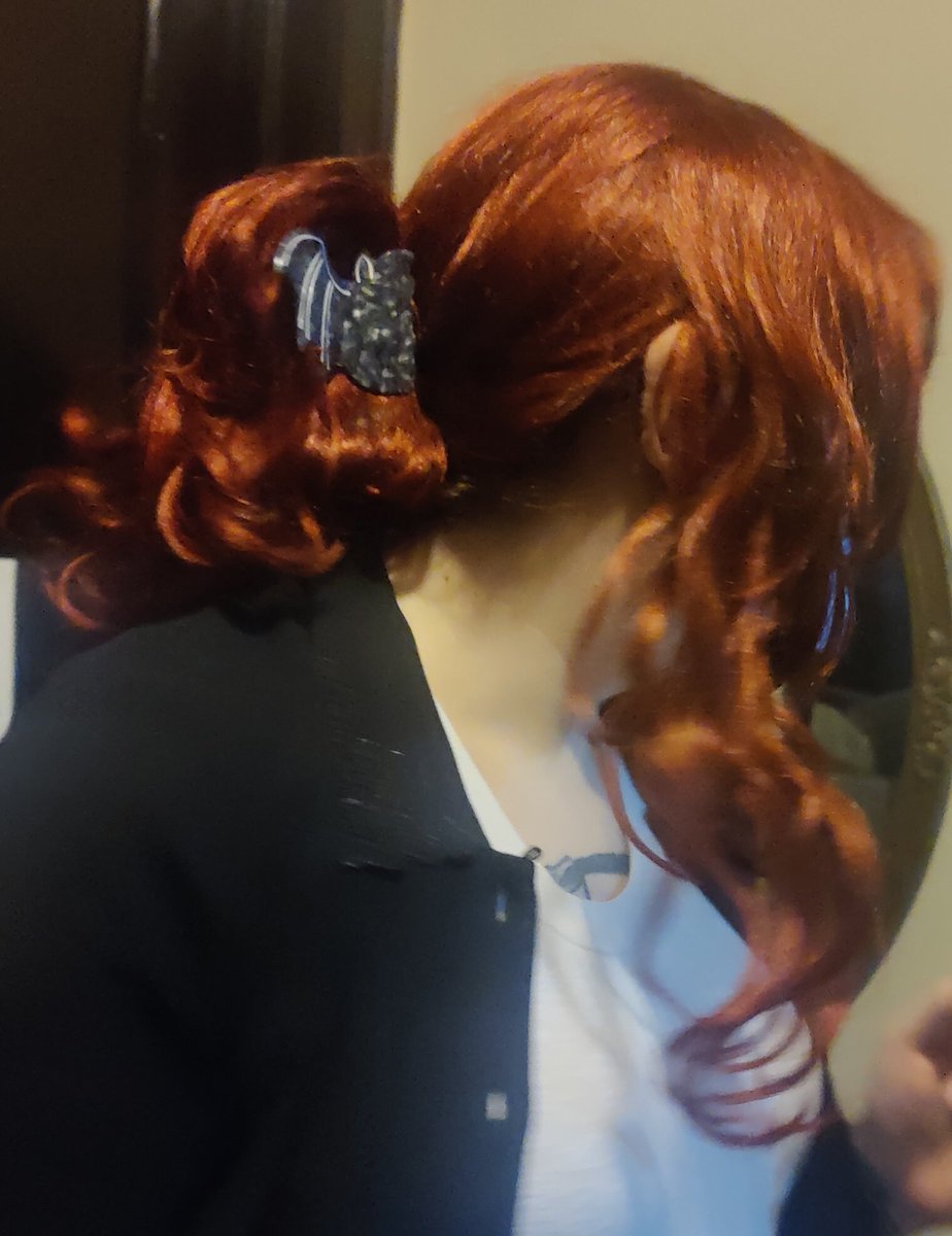 kuunsaede's tweet photo. happy Morgan Monday have my Morgan closet cosplay from a wig party last weekend!

hype for ep 2 #oftheDevil https://t.co/XUwo38KaBy
