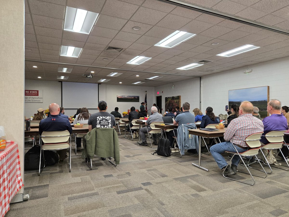 Last week, I contributed as a speaker for the first time in the Southeastern Professionals Fruit Workers Conference. This year, it was held at Mills River, NC, where a grad student competition was held and many specialists conducting research on fruit crops