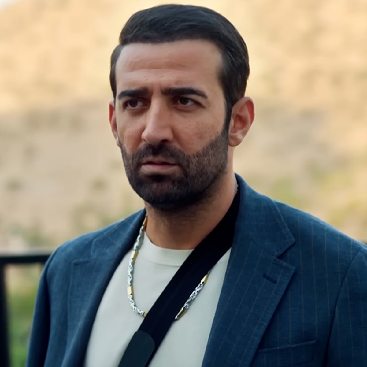 fasulyesil's tweet photo. BU İKİ YÜZSÜZ KAYA VE ZERRİN’E YARA BANDI OLACAĞINA BİRBİRLERİNE OLSUNLAR SÖZ SİZİ SHİPLEYECEĞİZ 😍❤️‍🩹 #dempek #kayzer #uzakşehir https://t.co/iU3luw4n1e
