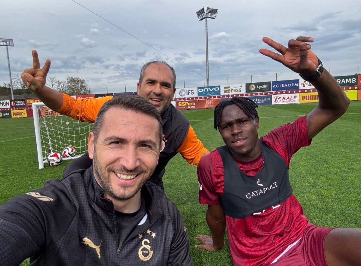 Özel program dahilinde çalışmalarını sürdüren Singo'nun Trabzonspor maçına yetişmesi planlanıyor. Oyuncunun bu hafta takımla çalışmalara başlaması bekleniyor.  

ytbe.app/go/wN7tibHd