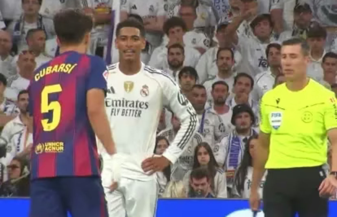 #Movistar Pedri pidió la expulsión del jugador inglés del Real Madrid. Bellingham le dedicó una frase al árbitro principal, Soto Grado, según mostró el programa El Día Después:

“Ni con #Negreira”.