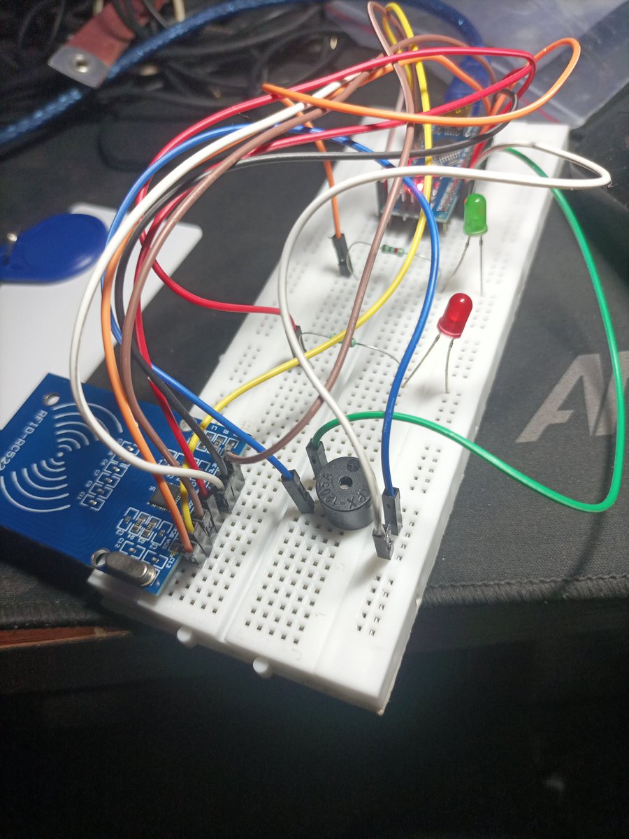 atharvmtwt's tweet image. Was cooking something end up with fired chip 😭 (RC255 is dead R.I.P 🥀) 
Dwag tmwr is my project presentation