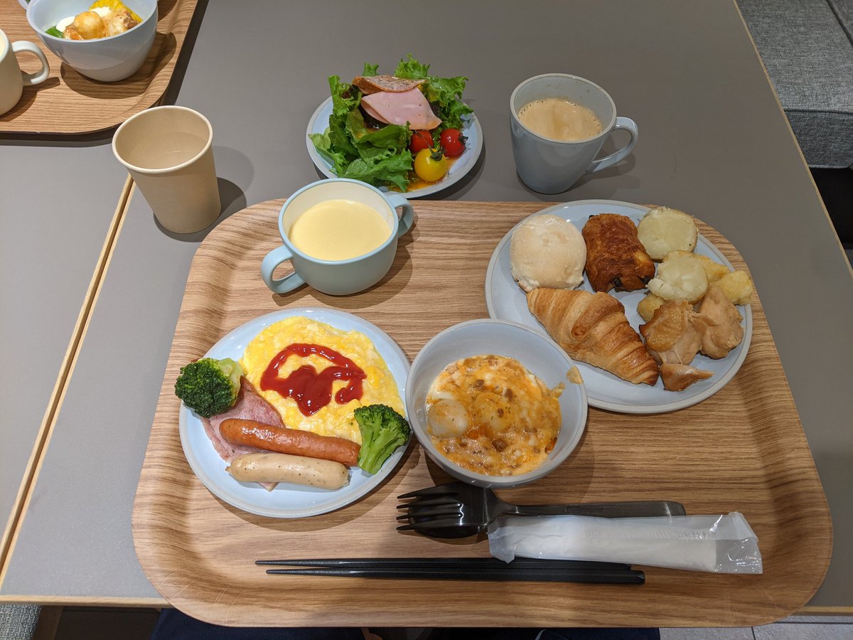 新婚旅行
朝ごはん