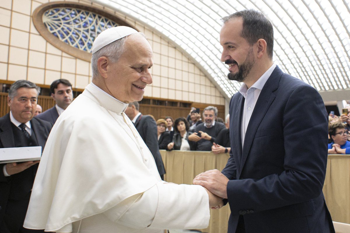 Roberto Carlés tweet media