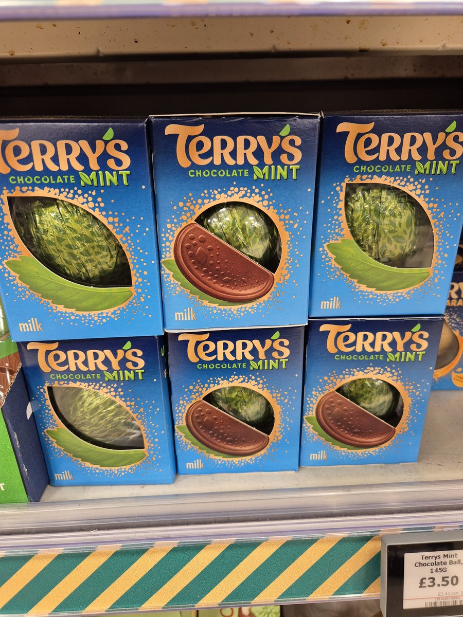 TheSixMachine's tweet image. Look what I saw today, simply awful 😠