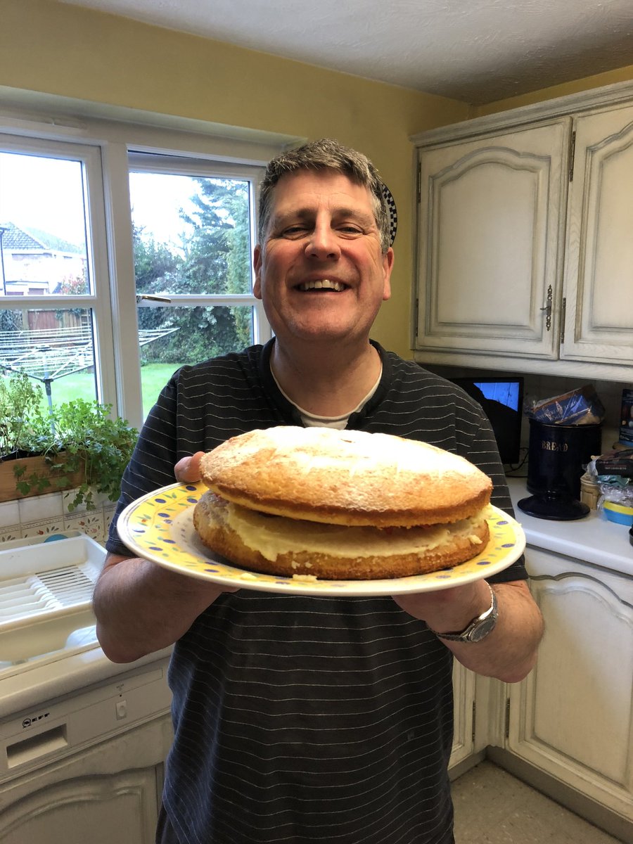 GadgetJack's tweet photo. My dad at the age of 60 recently made his first ever cake and chose a Victoria Sponge! Never seen him so happy and never been so proud of him ❤️ @BritishBakeOff #GBBO #AnExtraSlice https://t.co/o3Yg7QrxRz