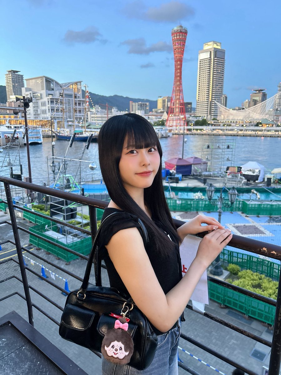 MYON030716's tweet photo. おはようございます
今日は #NMB48 #なんばらえてぃー公演 #渋谷紗雪卒業公演 です
笑顔で見送りたいと思います
#本日の脳内再生曲 は
#Not_yet
#見えない空はいつでも青い
たとえ涙で見えなくなっても
その向こうには笑顔があるよ
本日もよろしくお願いします
#さゆきへ届ける僕らの想い
#渋谷紗雪 https://t.co/0Lz3OpsKi0