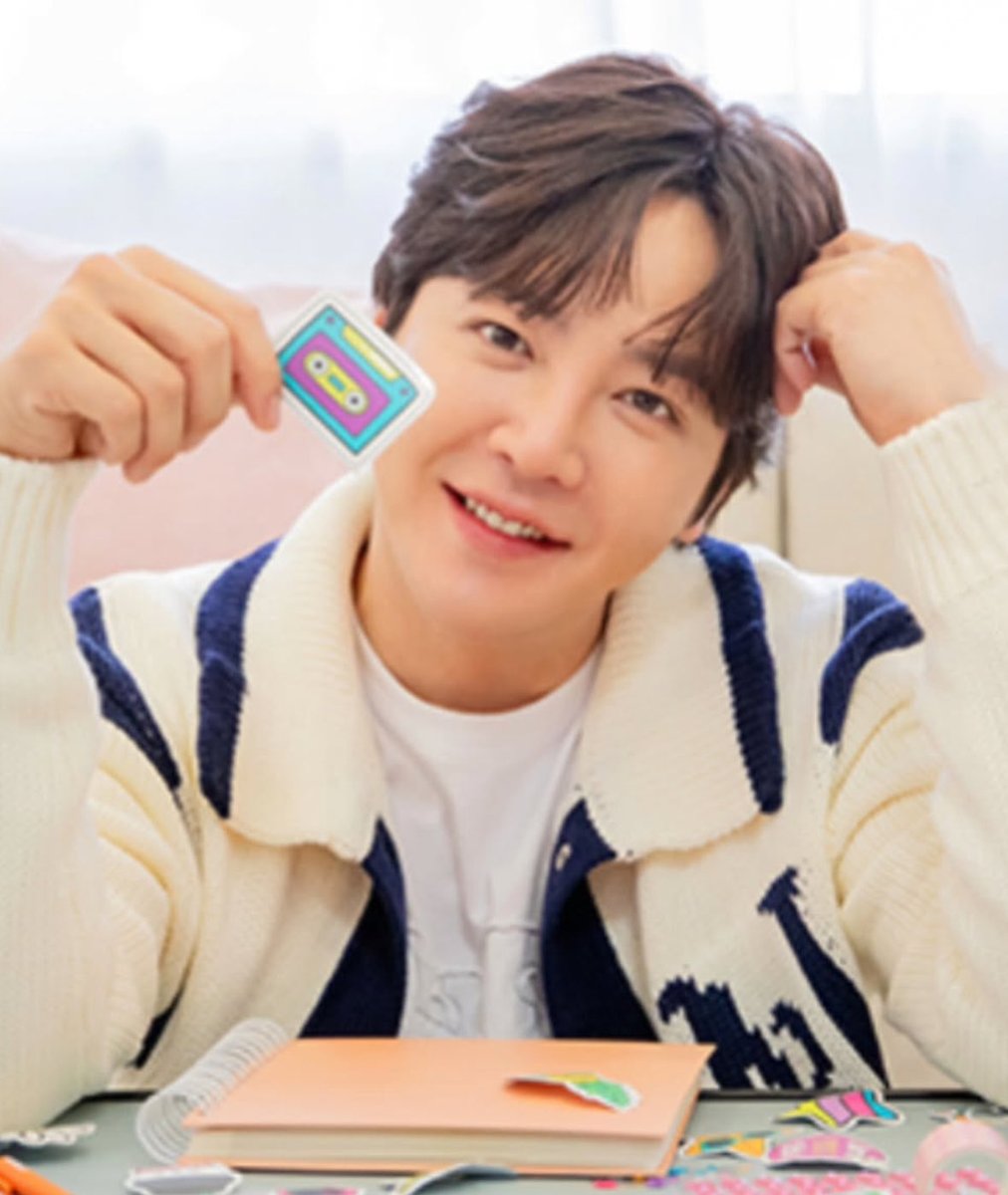 2025.10.28 𝐓𝐮𝐞𝐬.☔️🌀
グンちゃん.うなぎさん
おはようございます😊

朝から大荒れの天気に慌ててます💦⛄️になったら嫌だなぁ🙃

うなぎのハロパはもう終わった感じだが？笑
ホンマはこれからなのよね😅

今日もよろしくお願いします🙋‍♀️
#チャン・グンソク