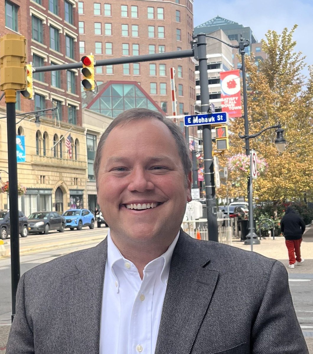 New: We have a final assessment of the money that's poured into the Buffalo mayoral race.

One takeaway: Republican James Gardner has self-financed to the tune of nearly $500,000.

investigativepost.org/2025/10/28/524…