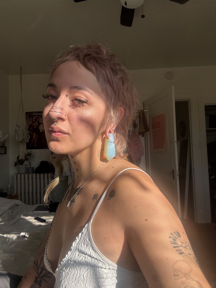 amigomezc's tweet image. ( ˘ ³˘)