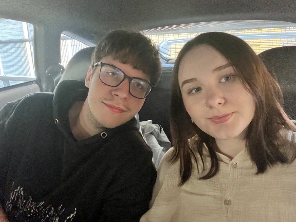 amelia ੈ✩‧₊˚ tweet media