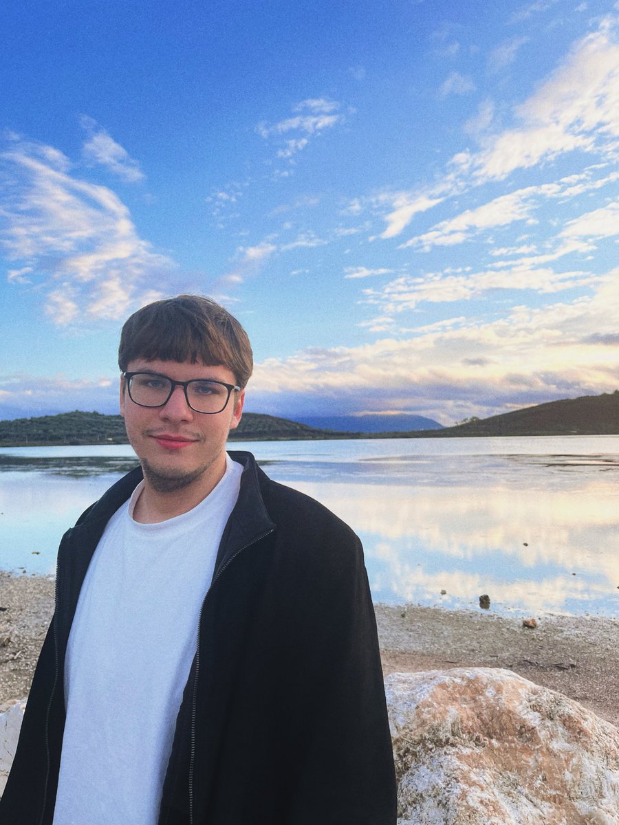 amelia ੈ✩‧₊˚ tweet media