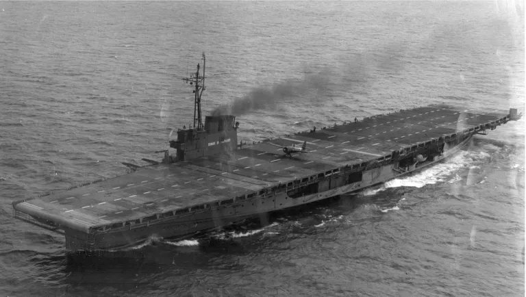 Great Lakes Aircraft Carriers – Meet the U.S. Navy’s Forgotten Fresh-Water Flattops

"The Wolverine and Sable have become little more than two curious footnotes of the Second World War.”

militaryhistorynow.com/2016/08/29/fre…