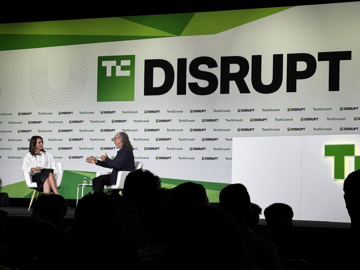 pythonpymp's tweet image. Fascinating discussion with @astroteller about Alphabet’s Moonshot Factory and how they kill most projects to ensure @Waymo and other emerging tech makes it to market #TechCrunchDisrupt2025