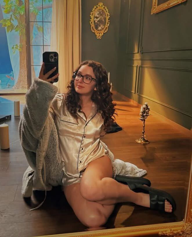 mandy4791's tweet photo. Hey everyone 😍🥰 https://t.co/vD4KsZ1fDE