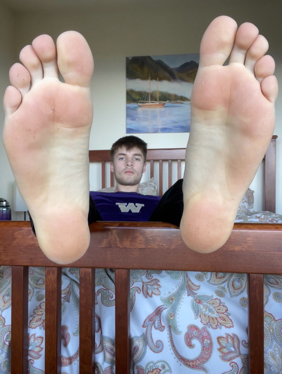 Pale white soles make you leak
