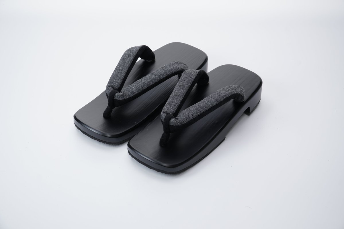 もはたん たんたん adidas ZX 8000