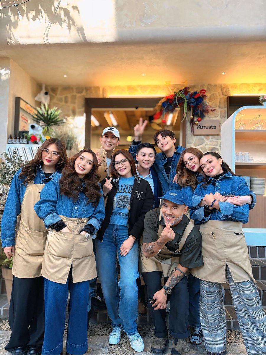 JCWPhilippines's tweet photo. ‘𝗞𝘂𝗺𝘂𝘀𝘁𝗮' is coming soon to TV5 and will stream exclusively on VIU! ✨

Join Ji Chang Wook and beloved Filipino celebrities on a delightful journey that celebrates friendship, food, and cultural connection. 💙

#JiChangWook #지창욱  #KUMUSTA https://t.co/9igxwFjiMD