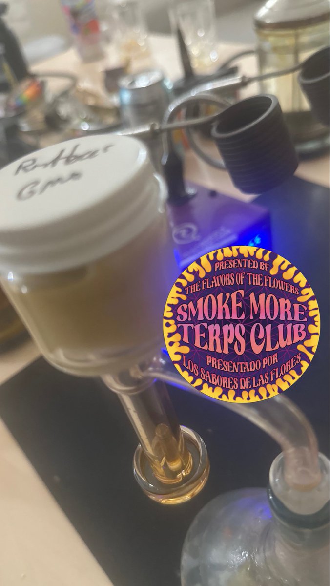 SMTCXO's tweet photo. Dabs on top of Dabs
#rosin #hash #hashrosin https://t.co/TZVF4OdiVv