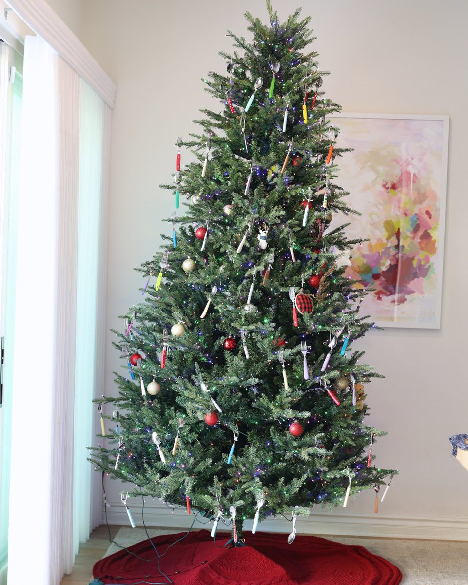 ANNOVAme's tweet image. Who needs tinsel when you have flatware this shiny? ✨

#ANNOVA #ANNOVAME #TableSetting #TableDecor #Tablescape #Tableware #TableStyling #TableSettingIdeas #TableDecorInspo #TableDesign #TabletopDecor #TableDecorIdeas #tree #christmas #christmasinspo #decor