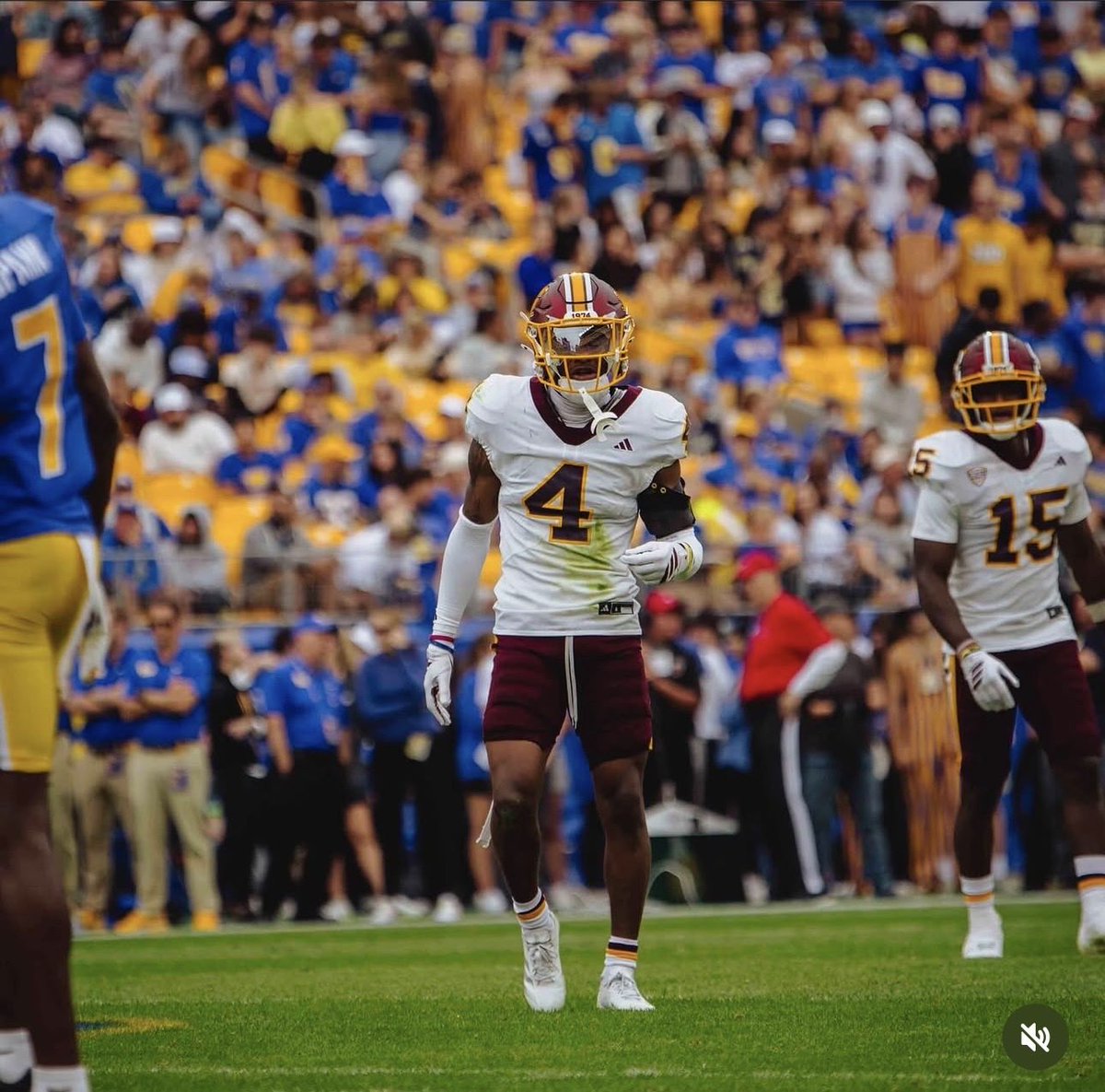 Earl Parker (@ak_hooper) on Twitter photo Blessed to receive a D1 offer from Central Michigan University!! 
<a href="/BallcoachKrause/">Andy Krause</a> <a href="/coachHAWK19/">Davin Hawkins</a> <a href="/CoachDukes_/">Christian D. Dukes</a>  <a href="/CMU_Football/">Central Michigan Football</a> 
#AGTG Blessed to receive a D1 offer from Central Michigan University!! 
<a href="/BallcoachKrause/">Andy Krause</a> <a href="/coachHAWK19/">Davin Hawkins</a> <a href="/CoachDukes_/">Christian D. Dukes</a>  <a href="/CMU_Football/">Central Michigan Football</a> 
#AGTG