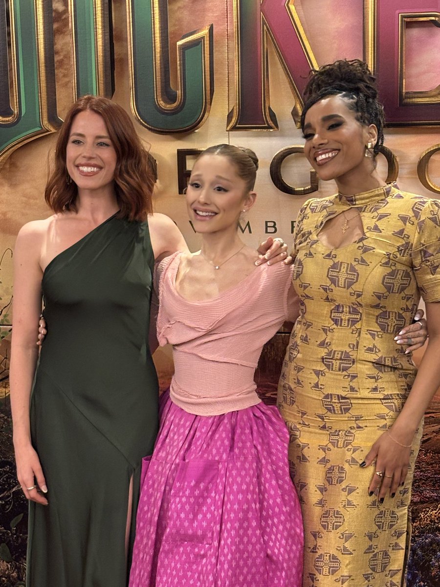 Ariana Grande and Allie Trimm and Lencia Kebede, who currently play Glinda and Elphaba on Broadway