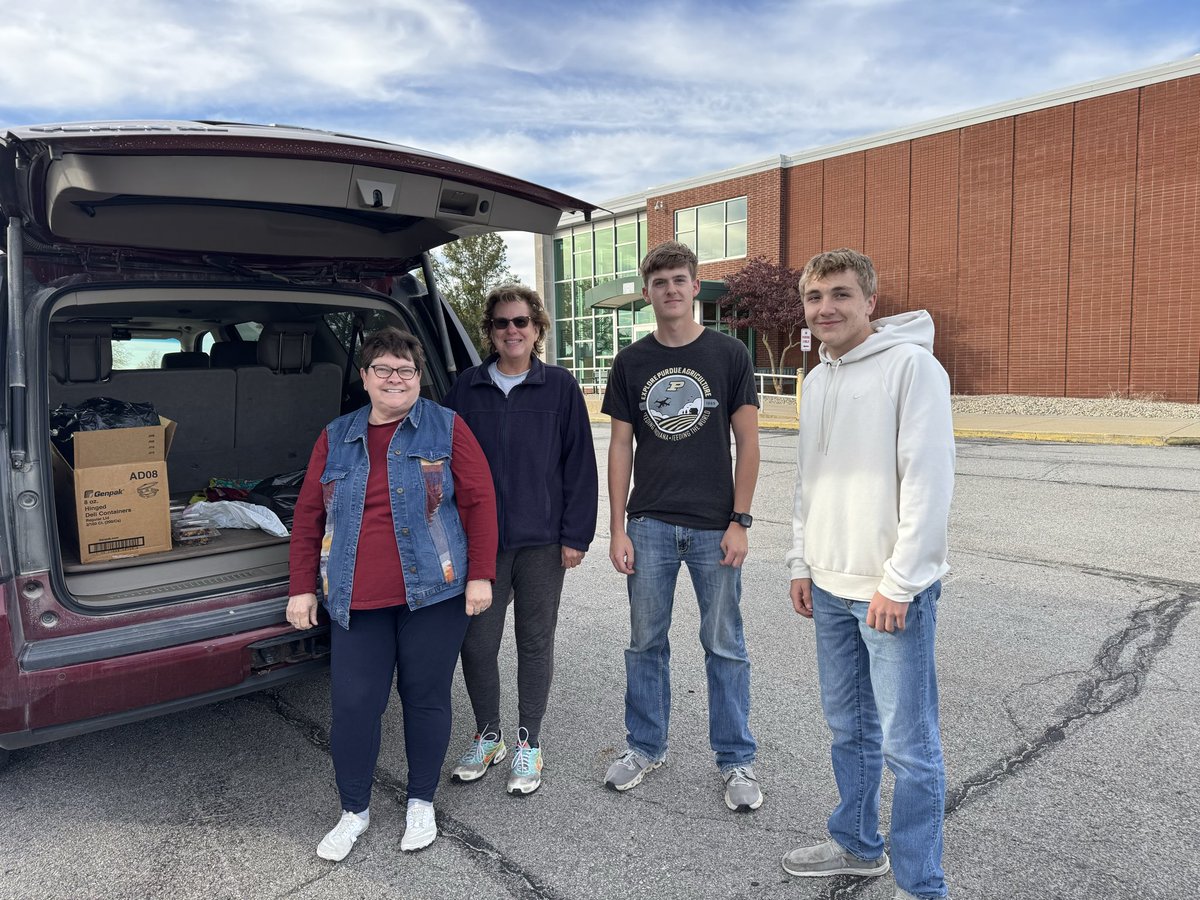 CC Bulldog Basketball tweet media