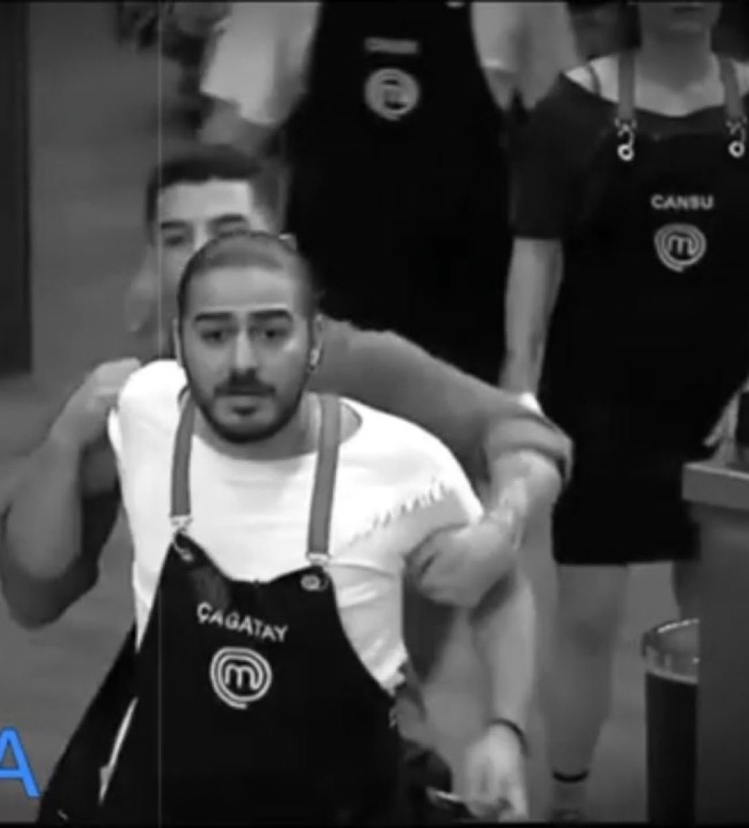 osekilgelamaa's tweet photo. alarmın çalmasına 4 saat 51 dk kaldı https://t.co/2Okz6uLeaj