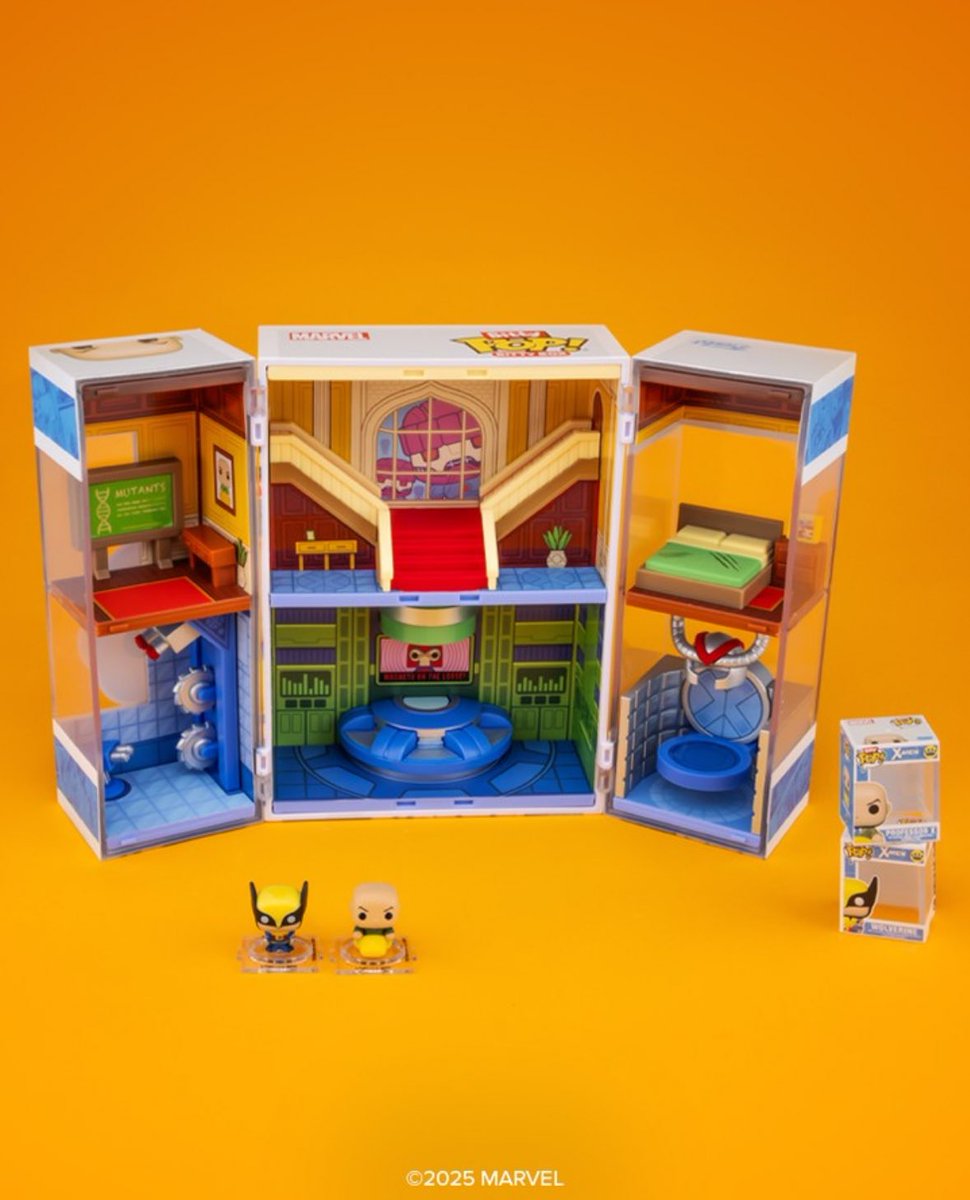 FunkoPOPsNews's tweet image. In hand with the new X-Men Mansion Funko Bitty Box! These play-sets are pretty fun, love how they look like a regular POP! From the outside ~ available below!

   EE ~ fnkpp.com/EEBitty
   Amzn ~ fnkpp.com/AmBitty

#Ad #BittyPOP #XMen #FPN #FunkoPOPNews #Funko