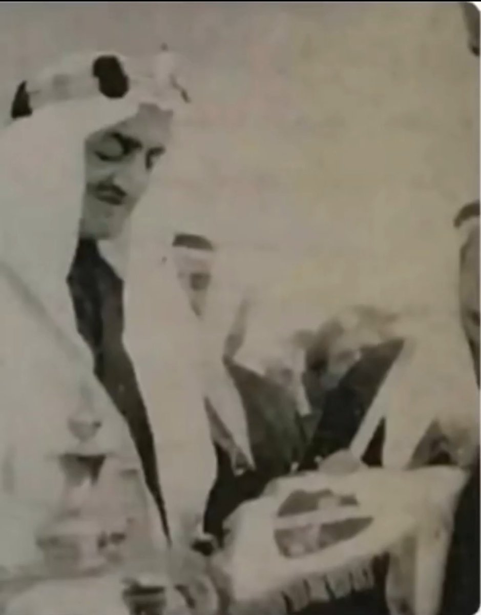 GUEVARA707_'s tweet image. شكل كلمة &quot; تـاريـخ &quot;💚💚💚