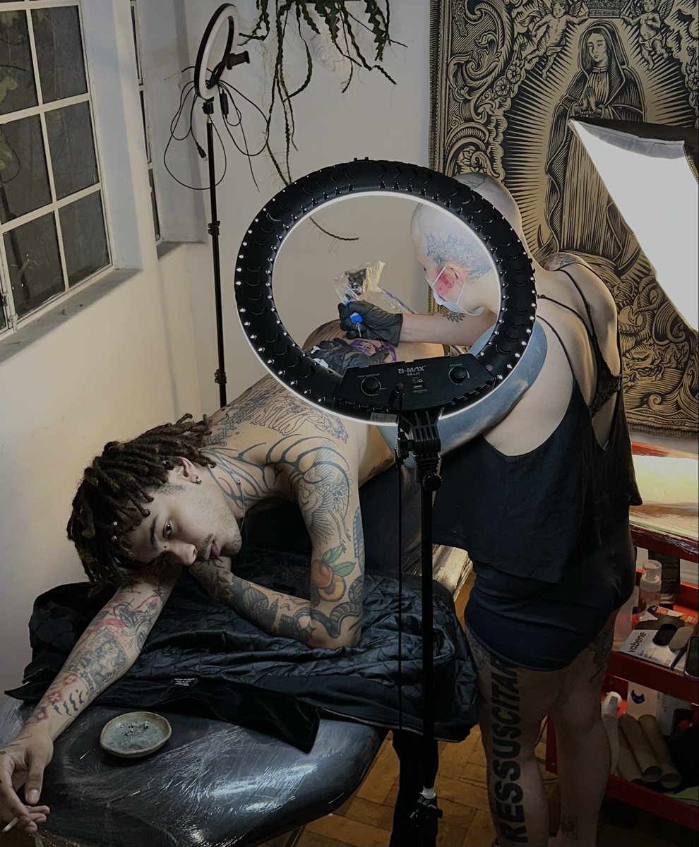 fablikedeath's tweet image. my turn