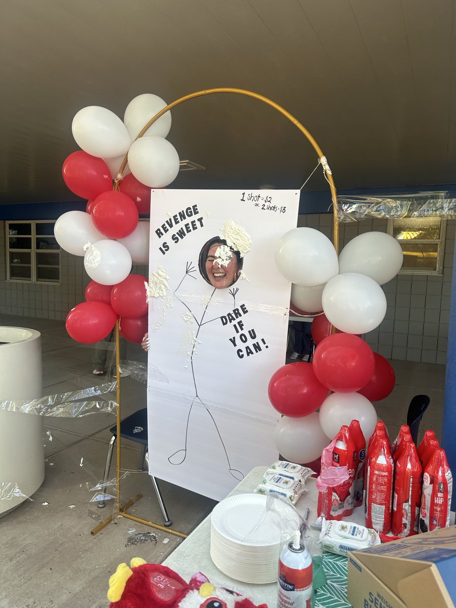 Ms. Daniela Ruan tweet media