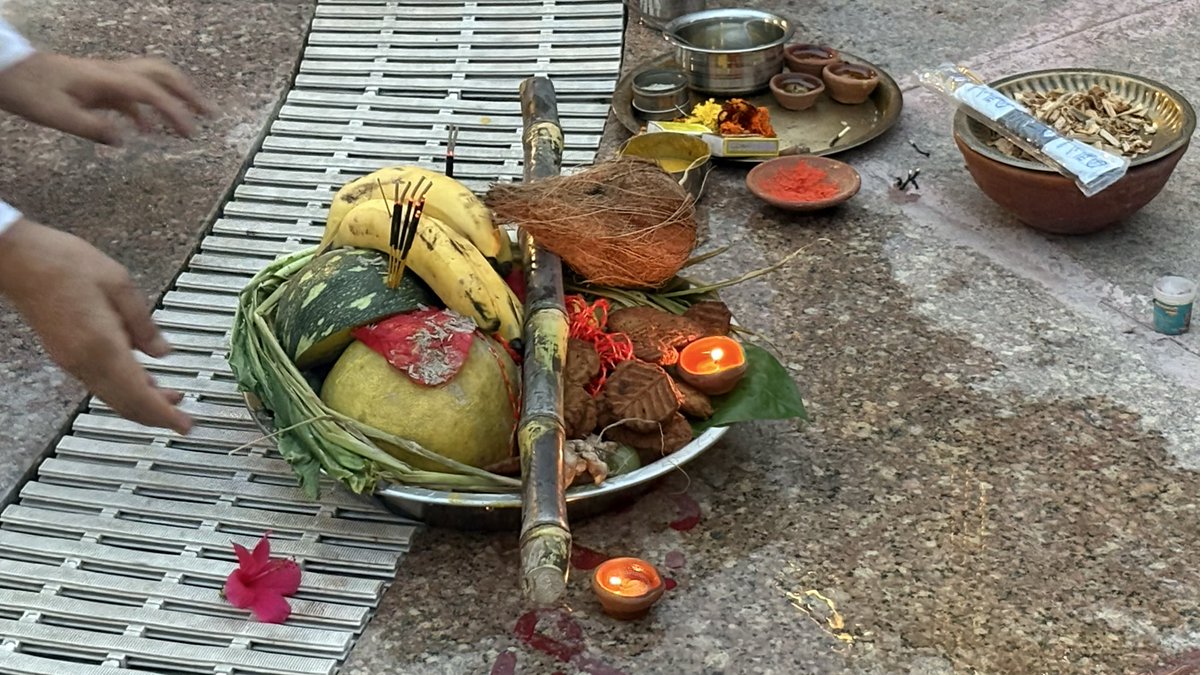 MishraaAnimesh's tweet image. आप सभी को छठ महापर्व की हार्दिक शुभकामनाएँ 🙏