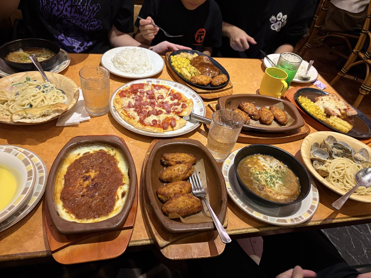 mentaimayo_yo's tweet image. 最近食べすぎてる😇
551のランチまた食べたい😋